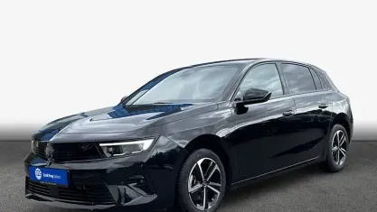 Gebraucht Opel Astra 131 PS (96 kW) 2025 Karbon schwarz metallic Kleinwagen