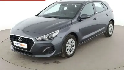 Gebraucht Hyundai i30 YES! 99 PS (72 kW) 2019 Grau Limousine