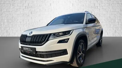 Używany Skoda Kodiaq SportLine 200 KM (147 kW) 2021 Biały SUV