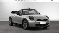Melting silver iii metallic Gebraucht 2025 Mini Cooper Kleinwagen | 36.600 € (Fairer Preis)