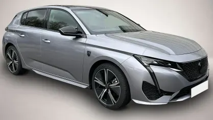 Neu Peugeot 308 GT 145 PS (106 kW) 2025 Grau Limousine