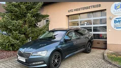 Quarzgrau metallic Gebraucht 2020 Skoda Superb Style Kombi | 26.700 € (Guter Preis)