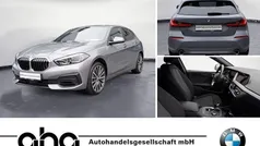 Grau Gebraucht 2024 BMW 120 Advantage Kleinwagen | 29.650 € (Fairer Preis)