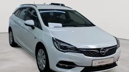 Gebraucht Opel Astra Business Edition 145 PS (106 kW) 2020 Schneeweiß Kombi