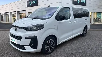 Weiss Gebraucht 2024 Citroën Spacetourer Start Van / Kleinbus | 37.390 € (Fairer Preis)