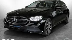 Unilack schwarz Gebraucht 2021 Mercedes E300 Avantgarde Kombi | 29.890 € (Fairer Preis)