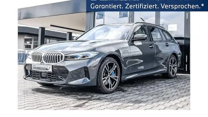 Gebraucht BMW 330e M Sport 292 PS (214 kW) 2024 Kombi