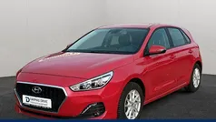Rot Gebraucht 2020 Hyundai i30 Pure Limousine | 12.990 € (Fairer Preis)