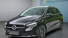 Schwarz Gebraucht 2024 Mercedes B220 Van / Kleinbus | 31.499 € (Superpreis)