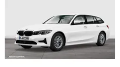 Weiß Gebraucht 2021 BMW 320 Sport Line Kombi | 28.980 € (Fairer Preis)