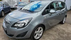 Silber Gebraucht 2011 Opel Meriva Innovation Van / Kleinbus | 4.950 € (Fairer Preis)