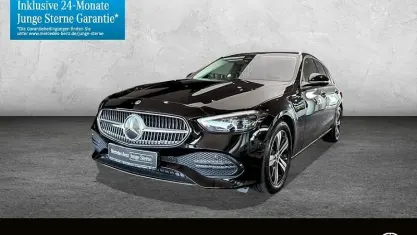 Gebraucht Mercedes C300 Avantgarde 258 PS (189 kW) 2023 Schwarz Limousine