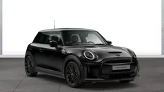Schwarz Gebraucht 2024 Mini Cooper SE Kleinwagen | 21.890 € (Fairer Preis)