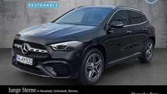 Unilack nachtschwarz Gebraucht 2025 Mercedes GLA200 AMG line SUV | 43.490 € (Fairer Preis)