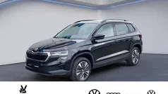 Gebraucht 2025 Skoda Karoq Selection SUV | 34.850 € (Fairer Preis)