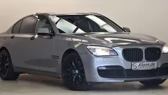 Grau Gebraucht 2009 BMW 750 Shadowline Limousine | 8.999 €