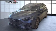 Chromablau (metallic) Gebraucht 2023 Ford Focus ST-Line Kombi | 27.400 € (Fairer Preis)