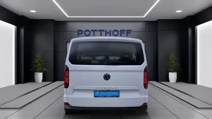 Neu VW Caravelle 110 PS (80 kW) 2025 Clear white Van