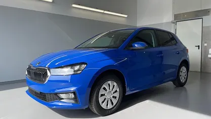 Nouă Skoda Fabia Essence 116 CP (85 kW) 2026 Albastru Hatchback