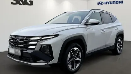 Neu Hyundai Tucson Trend 150 PS (110 kW) 2025 Sol (weiss SUV