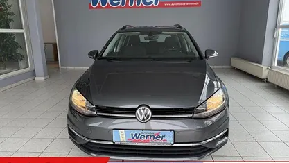 Gebraucht VW Golf VII Comfortline 125 PS (91 kW) 2017 Grau Kombi