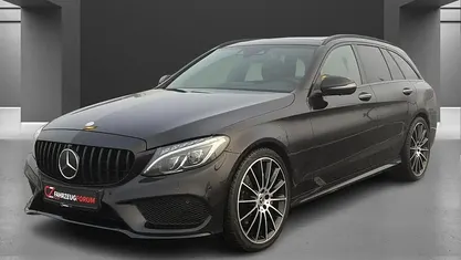 Schwarz Gebraucht 2016 Mercedes C400 Kombi | 22.490 € (Fairer Preis)