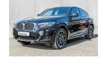 Gebraucht BMW X4 M Sport 245 PS (180 kW) 2025 Schwarz SUV