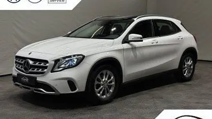 Gebraucht Mercedes GLA180 Urban 122 PS (89 kW) 2019 Polarweiss SUV