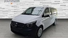 Arktikweiß Gebraucht 2021 Mercedes Vito Van / Kleinbus | 33.801 € (Fairer Preis)