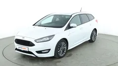 Weiß Gebraucht 2018 Ford Focus ST-Line Kombi | 13.450 € (Fairer Preis)
