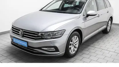 Gebraucht 2023 VW Passat Business Kombi | 27.960 € (Fairer Preis)