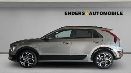Grau Neu 2025 Kia Niro SUV | 37.980 € (Fairer Preis)