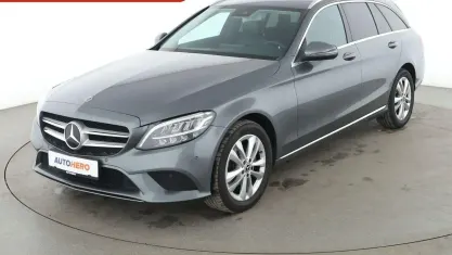 Gebraucht Mercedes C220 Avantgarde 194 PS (142 kW) 2018 Grau Kombi