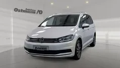 Weiß Gebraucht 2021 VW Touran Active Van / Kleinbus | 28.440 € (Fairer Preis)