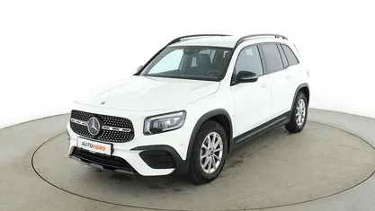 Gebraucht Mercedes GLB200 AMG line 177 PS (130 kW) 2023 Weiß SUV