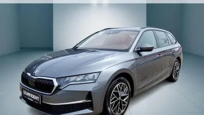 Gebraucht Skoda Octavia Tour 150 PS (110 kW) 2025 Graphitegrau metallic Kombi