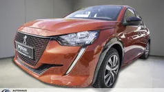 Rot Gebraucht 2022 Peugeot e-208 Active Kleinwagen | 16.690 € (Fairer Preis)