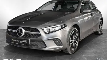 Metalliclack mountaingrau Gebraucht 2022 Mercedes A250 Progressive Limousine | 24.860 € (Fairer Preis)