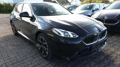 Saphirschwarz metallic Neu 2025 BMW 120 M Sport Kleinwagen | 37.838 € (Fairer Preis)
