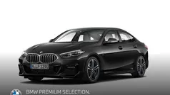 Black sapphire metallic (schwarz) Gebraucht 2023 BMW 218 M Sport Coupé | 28.940 € (Fairer Preis)
