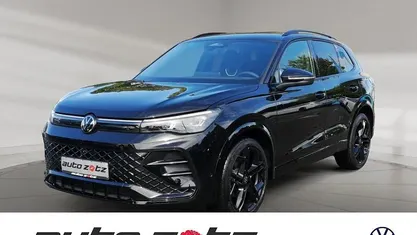 Schwarz Neu 2025 VW Tiguan R-line SUV | 49.990 €