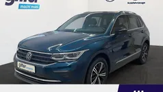 Nightshade blue metallic Gebraucht 2024 VW Tiguan Move SUV | 31.749 € (Guter Preis)