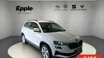 Gebraucht Skoda Karoq Selection 150 PS (110 kW) 2025 Weiss SUV