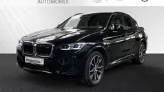Saphirschwarz metallic Gebraucht 2024 BMW X4 Performance SUV | 61.490 € (Fairer Preis)