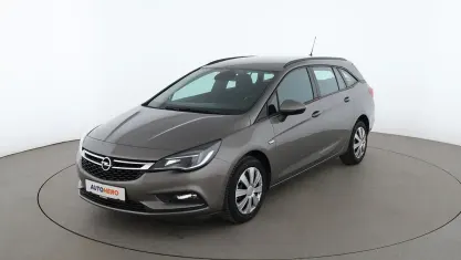 Gebraucht Opel Astra Edition 125 PS (91 kW) 2016 Braun Kombi