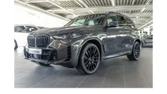 Grau Gebraucht 2024 BMW X5 M Sport SUV | 93.495 € (Fairer Preis)