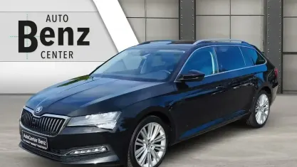 Gebraucht Skoda Superb Style 200 PS (147 kW) 2023 Schwarzmagic perleffekt (metallic) Kombi