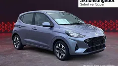 Dragon red / met Neu 2025 Hyundai i10 Trend Kleinwagen | 16.736 € (Fairer Preis)