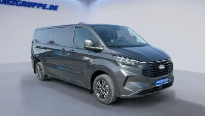 Neu Ford Transit Custom Limited 170 PS (125 kW) 2026 Chroma blau met Limousine