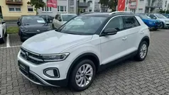 Waehlbar Gebraucht 2022 VW T-Roc Style SUV | 28.650 € (Fairer Preis)